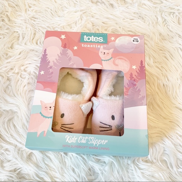 totes cat slippers